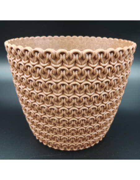 Ekologiczna osłonka Magnolia Jersey Eco 14 cm w kolorze naturalnego drewna.